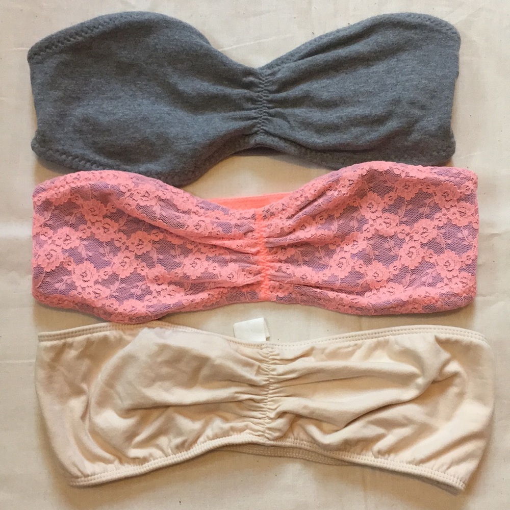 Lot of three bandeaus